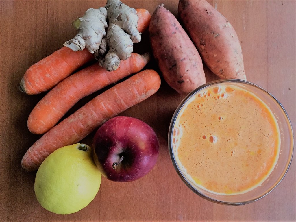 jus-détox-carottes-patate douce-citron-curcuma-pomme-gingembre-détoxification
